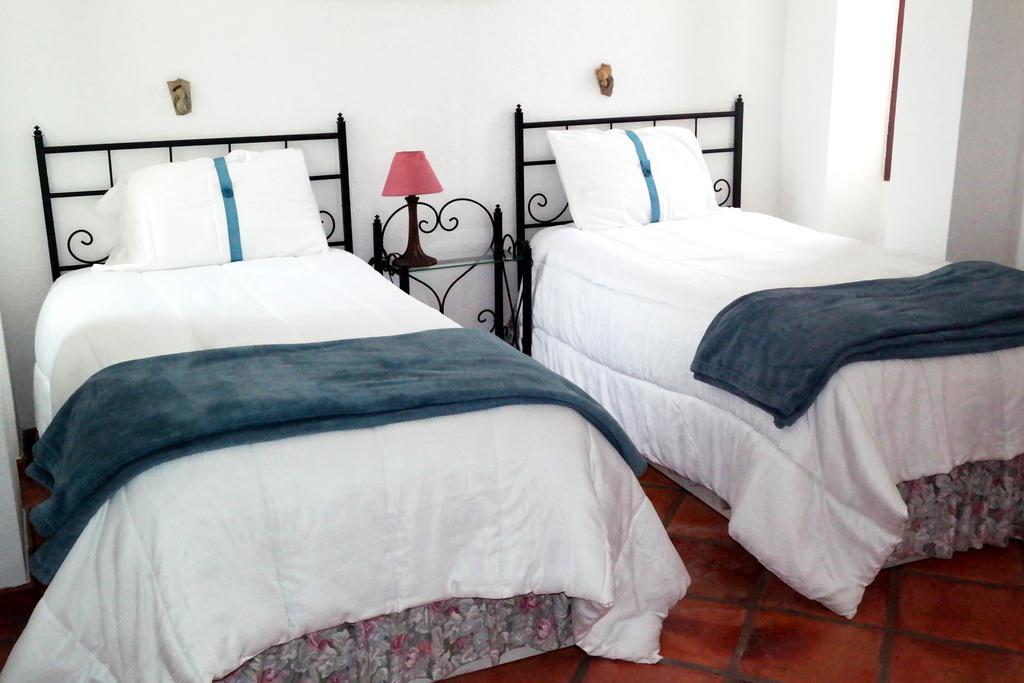 Quinta Los Arrayanes Hotel Ensenada Kamer foto